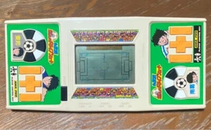 Vintage 1984 RARE GD BANDAI - CAPTAIN TSUBASA DRIVE SHOOT - Picture 1 of 4