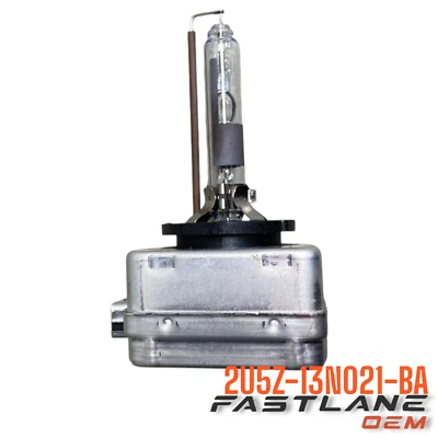2002-2011 FORD EXPEDITION, LINCOLN TOWN CAR LOW BEAM BULB NEW OEM 2U5Z-13N021-BA - Image 1 of 4