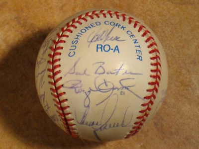 ROGER CLEMENS 1998 TORONTO BLUE JAYS (23) TEAM SIGNED AUTOGRAPHED MLB BALL PSA   - Image 1 of 4