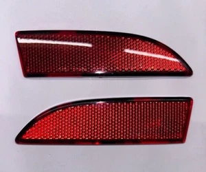Genuine Aston Martin PAIR Reflex Reflector 4G43-13A566-AA / 4G43-13A565-AA - Bild 1 von 7