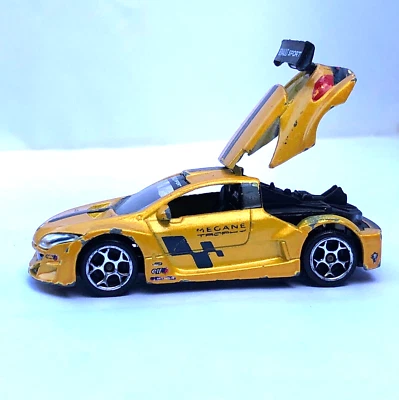 Rare 2010 Majorette ‘10 Renault Megane Trophy Yellow 1:64 Diecast Car - Image 1 of 4