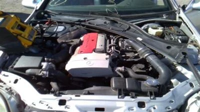 二手空调压缩机 适合:1999 梅赛德斯-奔驰 slk 163 型 ML320 A 级 — 第 1/4 张图片