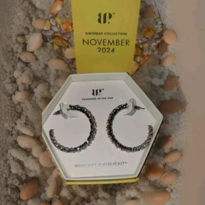 Bomb Party November HOOPS Earrings RBP8415 Mesmerizing Moments Amber Topaz - Picture 1 of 6