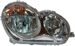 2005-2007 FOR MERCEDES BENZ C-CLASS RH HALOGEN HEADLIGHT ASSEMBLY - TYC - Picture 1 of 6
