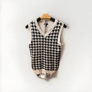 Chaleco Suéter Estampado Blanco y Negro Art Class Niñas-Grande (10-12) - Imagen 1 de 3