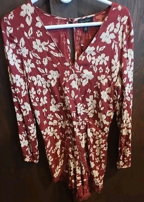 JESSICA SIMPSON 秋季栗色连身裤流苏花卉 v 领波西米亚小号波西米亚 — 第 1/4 张图片