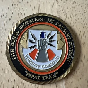 13th Signal Battalion 1st Calvary Div “1st Team” Voice Of Command Challenge Coin - Picture 1 of 21