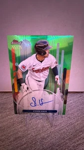 Topps Finest 2025 - Los mejores autógrafos Steven Kwan #FA-SK refractor verde/75... - Imagen 1 de 3