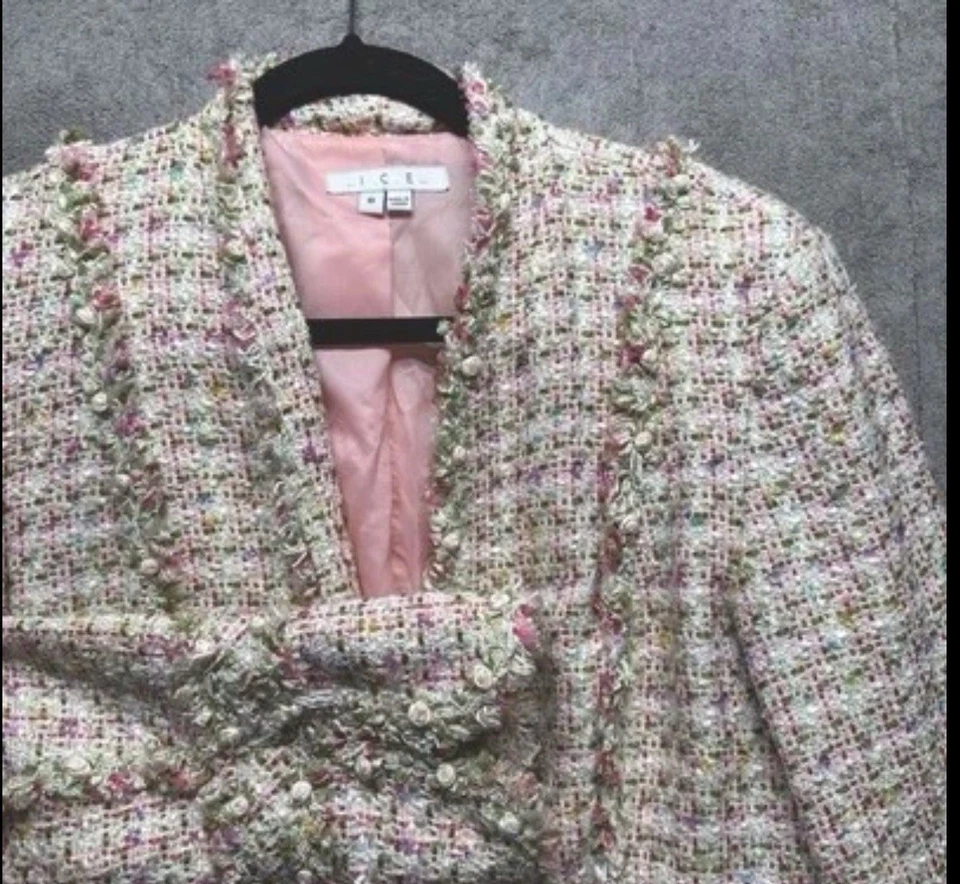 Chaqueta De Colección Ice Tweed Dama 8 Rosa Mezcla Seda Blazer Floral Rosa Hada Y2K Delicada Foto 1 de 4