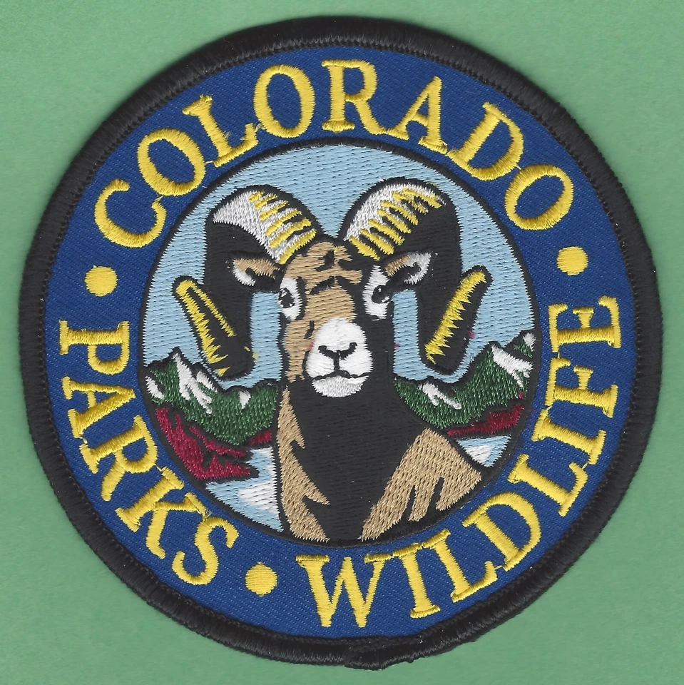 COLORADO DIVISION OF PARKS & WILDLIFE SHOULDER PATCH - Image 1 of 1