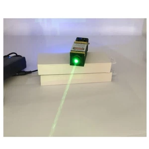 520nm 500mw/1W fokussierbare grüne Vogelantrieb Lasermodul PWM Wahrzeichenlampe - Picture 1 of 9