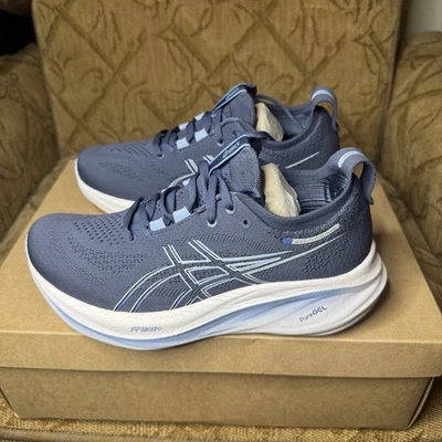 ASICS Gel Nimbus 26 Thunder Blue 1012B601 Mujer’s 6.5 ¡Muy Bonito! Foto 1 de 4