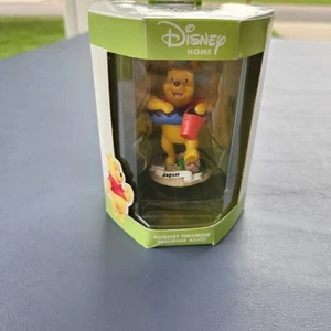 Winnie Puuh August Disney Home Geburtsmonat Figur Neu - Bild 1 von 3