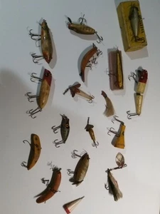 Vintage Fishing Lures Some Wooden 17 And All Very Nice Collection Hard To... - Picture 1 of 14