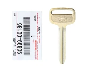 OEM Genuine Toyota Masket Blank Key (All Metal Design) 90999-00186 - Picture 1 of 1