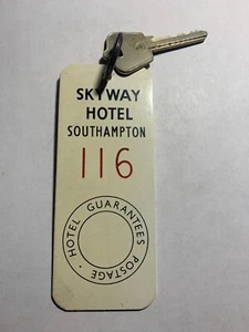 "Skyway Hotel" Motel Room Key Fob & Key Southampton London England #116 - Picture 1 of 2