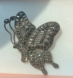 Vintage 925 large marcasite butterfly brooch - Picture 1 of 6