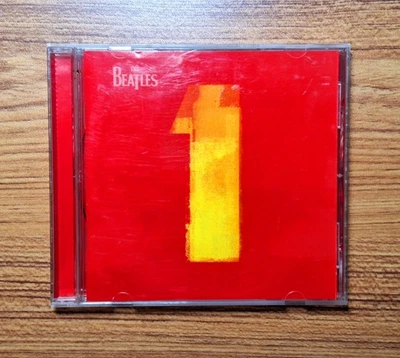 The Beatles 1 (CD, 2000) Capitol Records - Made in USA - Image 1 of 4