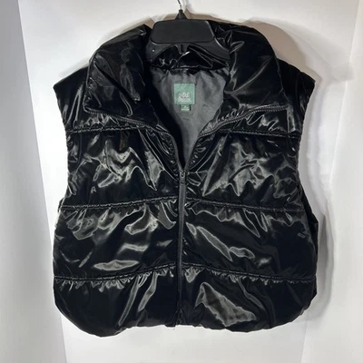 Women's Puffer Vest - Wild Fable Blackest Black XL Very Nice! - Image 1 of 4