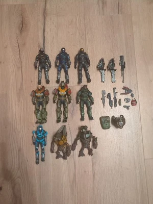 McFarlane Halo Figures - Image 1 of 4
