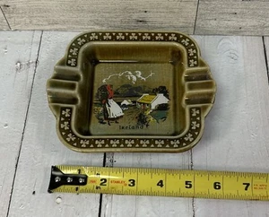 Cenicero vintage de porcelana irlandés Wade verde plato de baratija granja Irlanda - Imagen 1 de 5