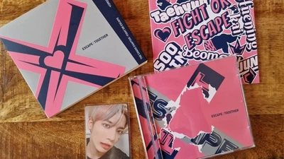 Tomorrow X Together TXT The Chaos Chapter CD Album Inclusive Photocard - Bild 1 von 2