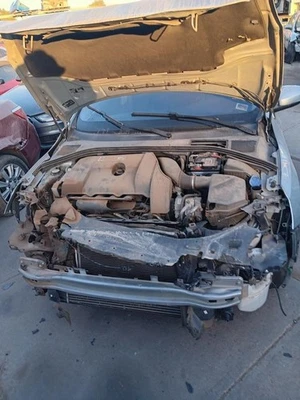 Módulo de control electrónico ECM del motor XC70 compatible con 11-15 VOLVO SERIE 70 28073943 Foto 1 de 4