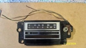 1972 1973 1974 GM Delco AM/FM/Mono Radio w/Fader Plug Front Escutcheon Face - Picture 1 of 3