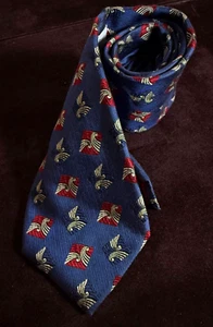 Aquascutum 100% Silk Tie Navy Blue Made in England Geometric Shapes 3.75 ZZ269 - Picture 1 of 7