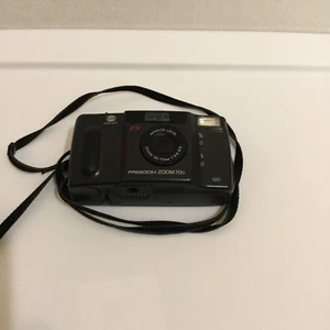 Minolta Freedom Zoom 70C Point and Shoot 35mm Film Camera 35-70mm Sold As Is  - Picture 1 of 5