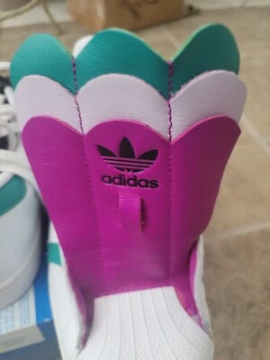 Adidas Superstar White Glory Green Shell Toe Magenta Lace Flower H0659 size 9.5 - Image 1 of 4