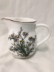 Villeroy & Boch 'Botanica' 2.5 Cup 4.75 Inch PITCHER - Picture 1 of 6