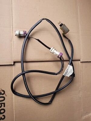 ARNÉS TELAR INDICADOR LADO IZQUIERDO/DERECHO AUDI 80 B4 8A0971273 Foto 1 de 2