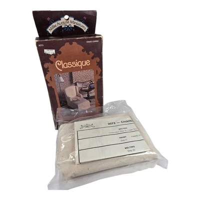 Kit de casa de muñecas chaise lounge Classique Millie August miniaturas #3073 Foto 1 de 4