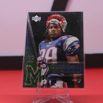 2006 Upper Deck NFL Players Rookie Premiere 17 Laurence Maroney RC Rookie - Image 1 of 2