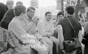 JIM CLARK LOTUS 33 CANDID PORTRAIT MONACO GP 1966 2 NEGATIVES 35MM PHOTOGRAPH - Picture 1 of 3