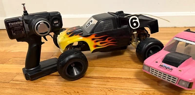 RC10T Team Associated Novak ESC Futuba Magnum Charger Vintage Original RTR - Image 1 of 4
