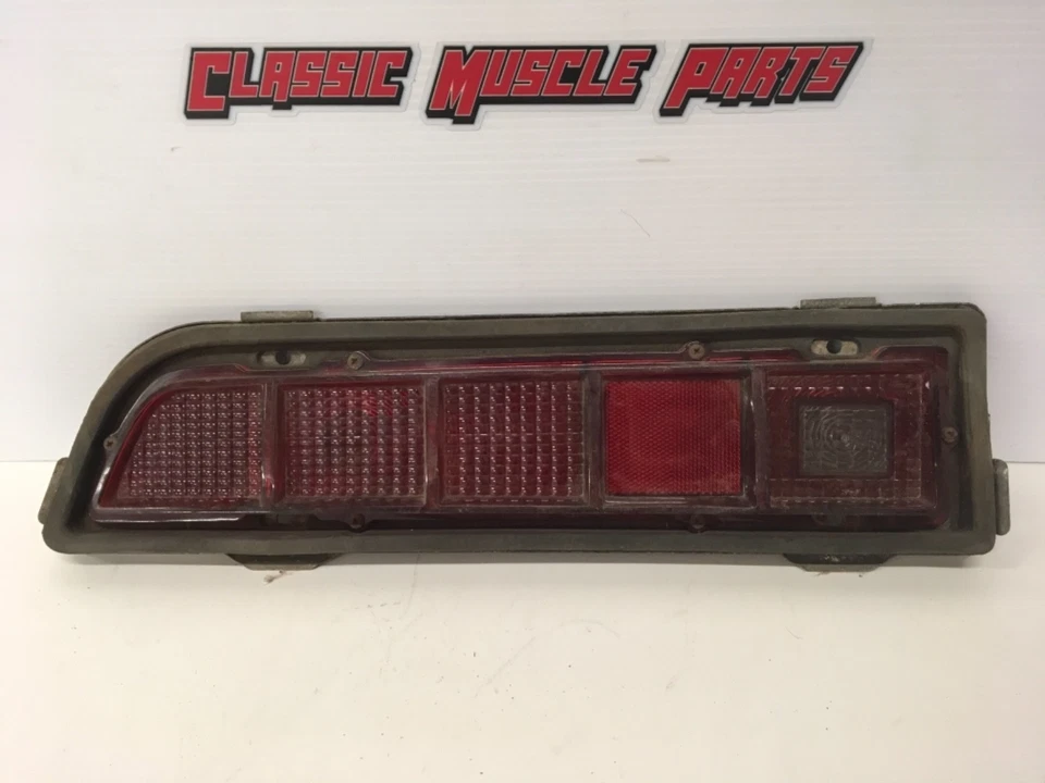 Conjunto de luz trasera izquierda original Torino Fairlane 70 BONITO 500 Cobra Jet GT  Foto 1 de 2