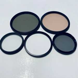 Tiffen Photo Essentials Three Filter Kit plus 3 Additional Filters - Picture 1 of 7