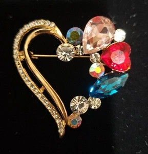 Crystal Heart Gold Tone Brooch Pin - Picture 1 of 1