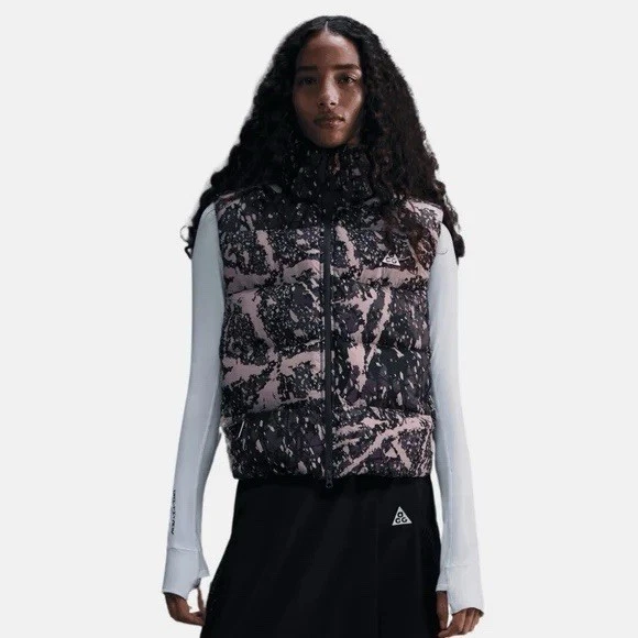 Nike ACG "Lunar Lake" Women's Medium Therma-FIT ADV Vest Dark Raisin FV7331-573