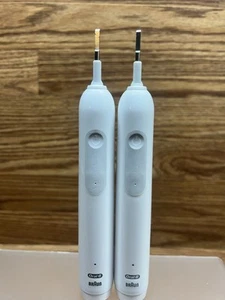 USED 2 Oral-B Braun Type 3791 Rechargeable Toothbrush not  Charger * - Picture 1 of 7