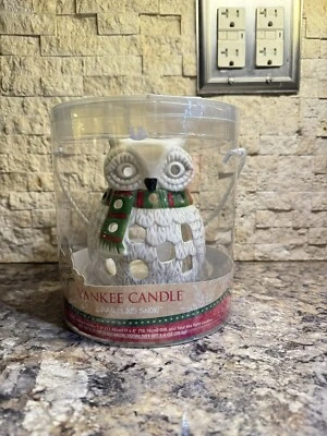 Yankee Candle Brillante Nieve Búho Luninario Soporte de Luz de Té con Tealights Foto 1 de 4
