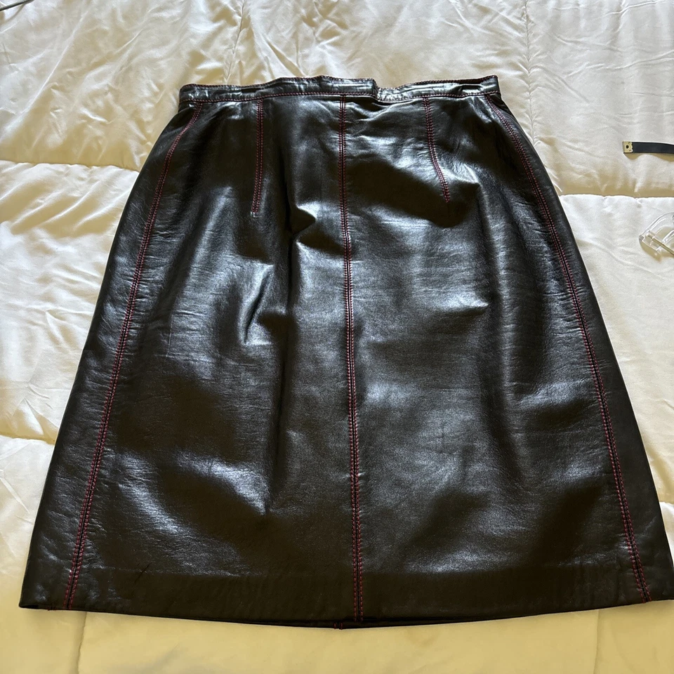 Vintage Black Leather Escada Skirt With Red Threading. Great Condition. Size 8 - Image 1 of 4
