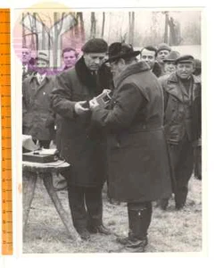 Presidente Josip Broz TITO cazador - Karadjordjevo 75 - Yugoslavia - #6 BW - Imagen 1 de 1
