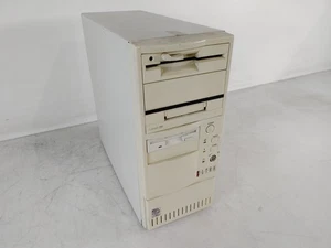 De colección PCChips/Hsin Tech M560 v4.1a Intel Pentium MMX 233 MHz 32 MB SDRAM - Imagen 1 de 10