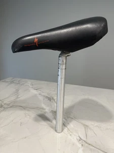 Vintage Specialized Bicycle Seat Saddle Black with 26.6 Post - Picture 1 of 9