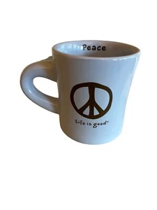 Life Is Good Keramiktasse mit Peace Zeichen Grafik - Bild 1 von 4