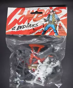 Vintage Cowboy & Indian Plastic Figures by Straco Made in Hong Kong NIB #2 - Picture 1 of 2