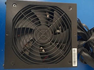 Channel Well Technology GPU650V DESK TOP POWER SUPPLY 650 WATTS - Afbeelding 1 van 12